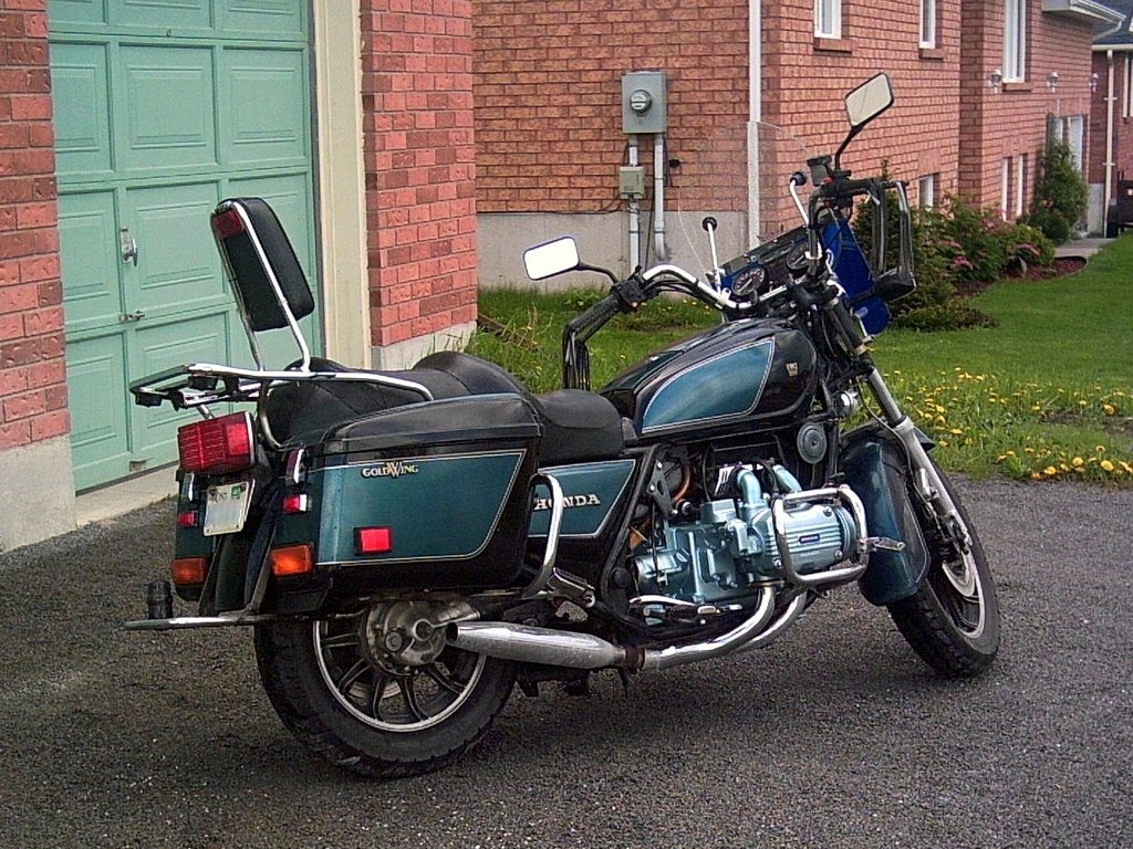 '83 GL1000 1B.jpg