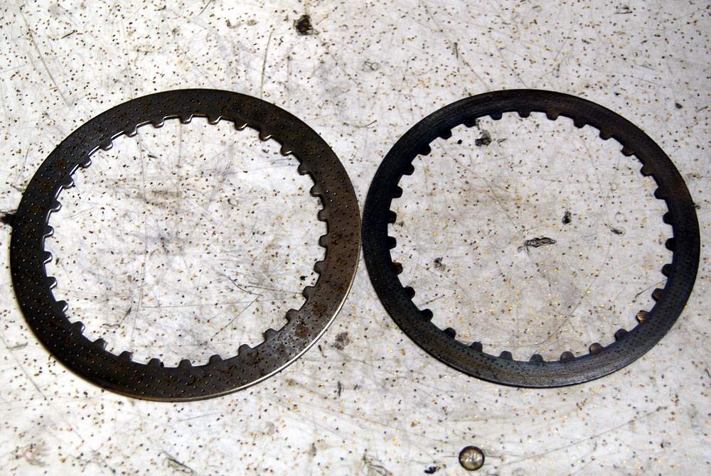 1100 & 1000 clutch plates 1.JPG