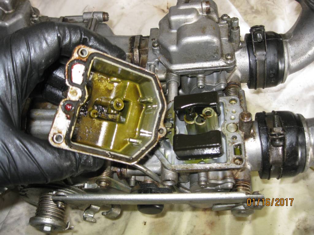 81 Carb Rebuild 003.jpg