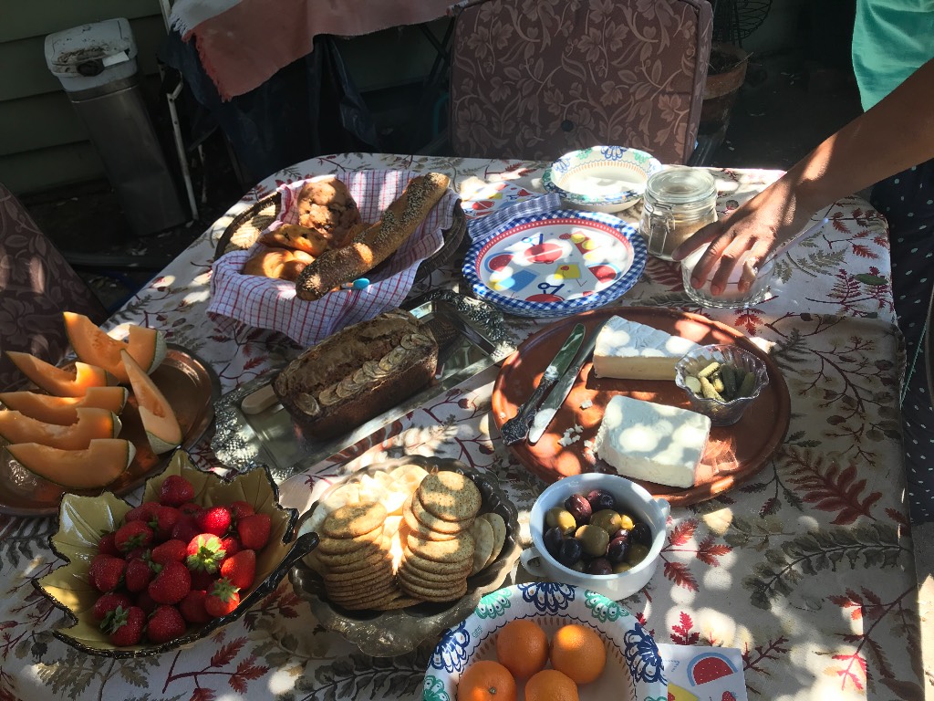 Brunch spread at Aunt Kristi’s (notice the beautiful banana bread)