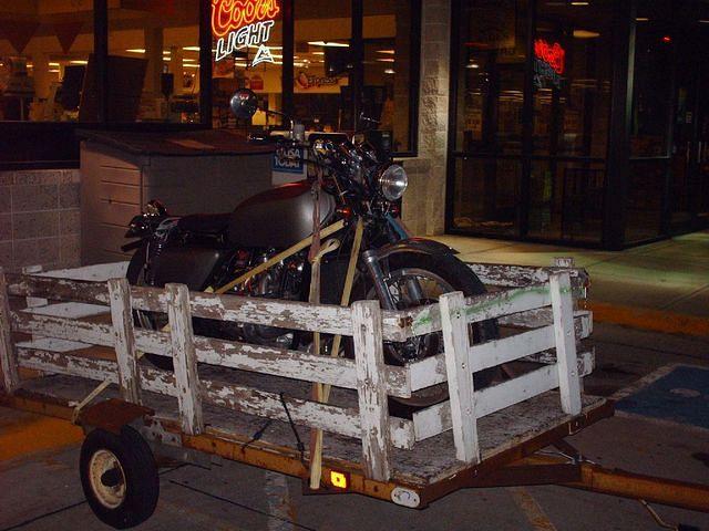 Her On The Trailer, Me Bumed Out