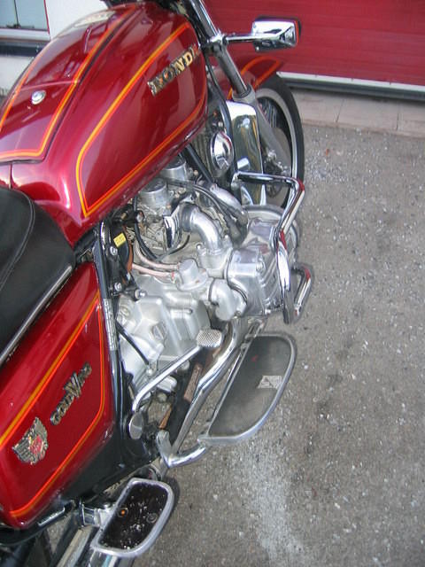 geir_gl1100_goldwing6