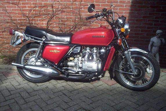 Aanstoot's GL1000