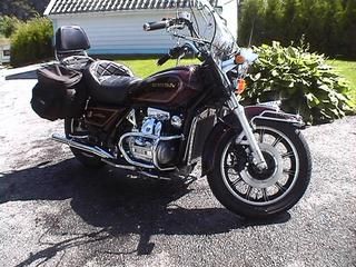GL1100