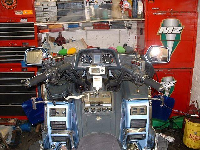 Garmin/IPod install