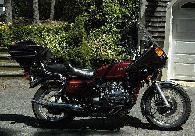 The day I got it home. Looks good from a distance. I had no idea how much work I had ahead of me.