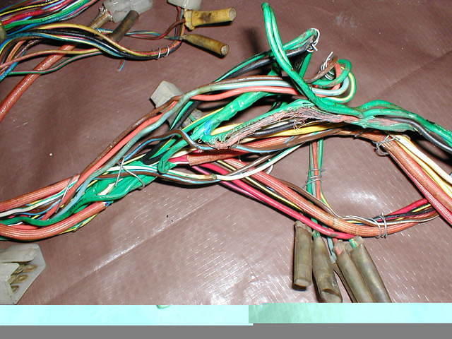 Shorts in harness, CB750A