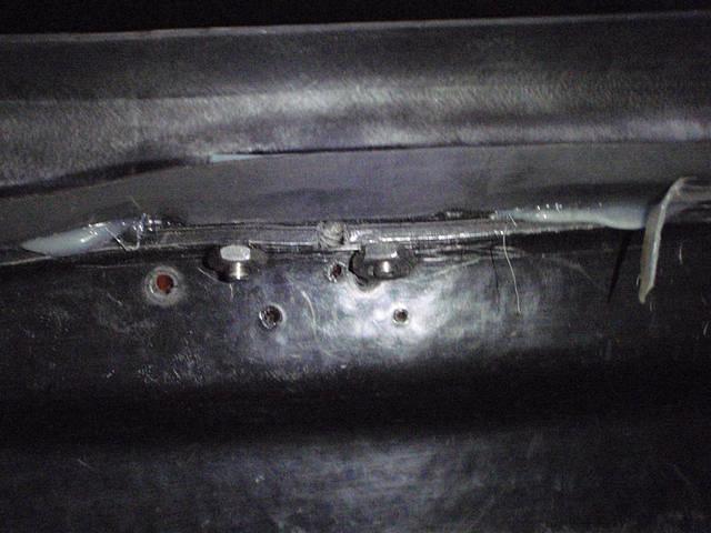 03-Hinge.Bolt.JPG