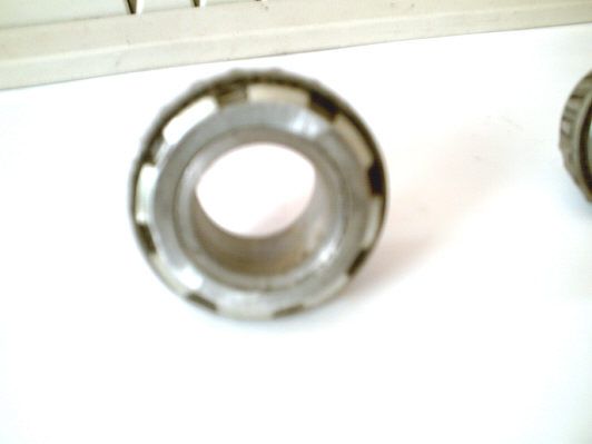 spacer is the locknut from stock goldwing unit