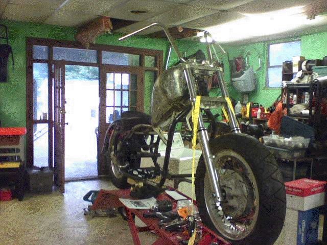 VEIW FRONT RIGHT; BETTER PIC; OF VT750 FRONT END