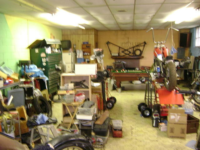 SHOP VIEW RUNNIN OUT OF ROOM