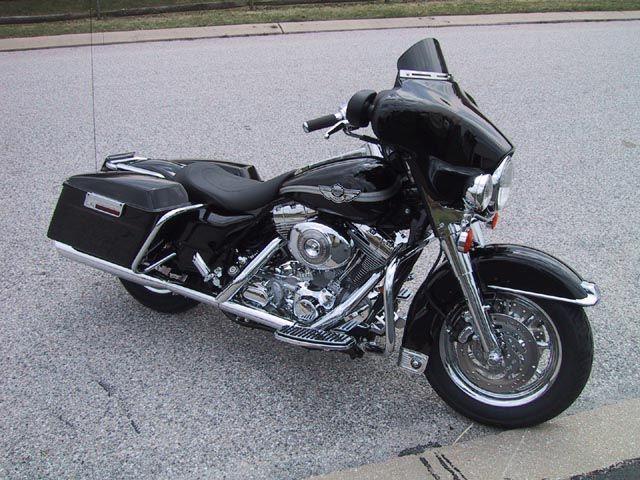 2003 FLHT
