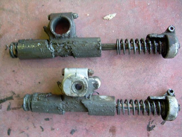 REAR SUSPENSION SPRINGS