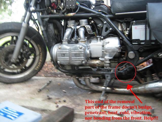 Jdepts82GL1100_LeftExhaust Removal1