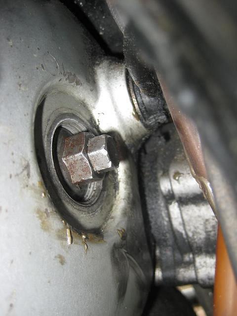 altcrankboltmysteryIMG_2780