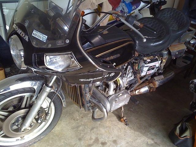 Vetter GL1000