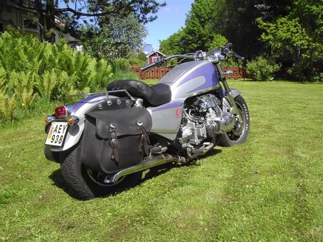 honda1200_4_Small.jpg