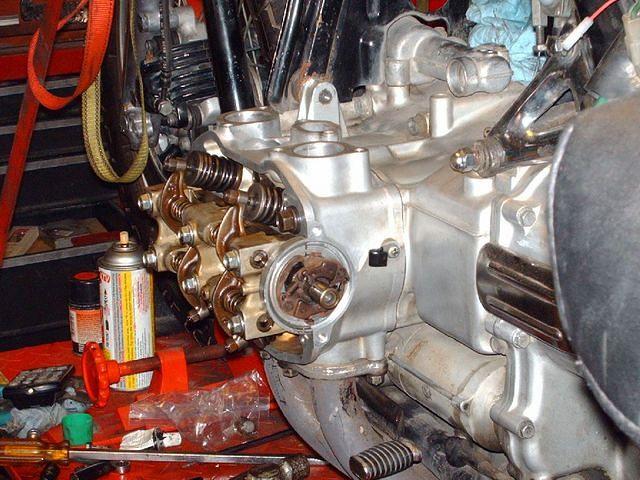 Elecrtonic Ignition Advance Used On This Motor, Point System Disgarded
