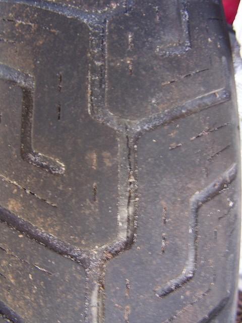 tire crack