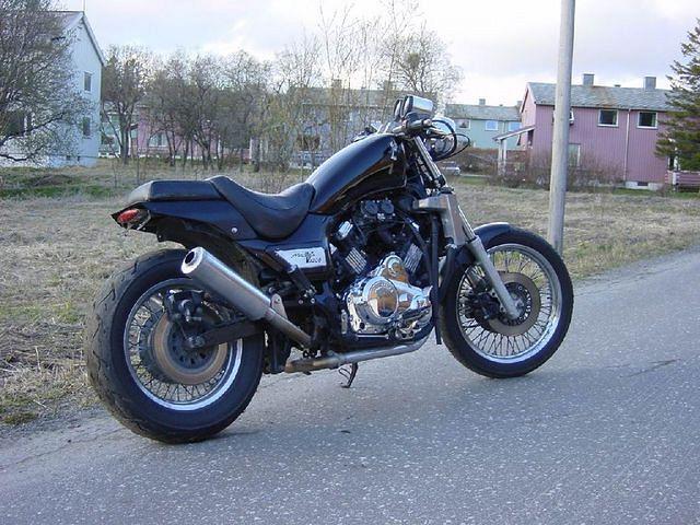 My first bike ! Suzuka Madura 1200.
Badass sound of those cans !