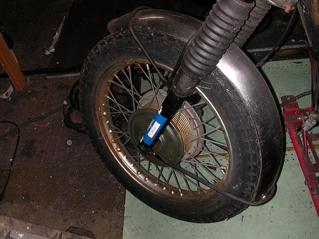 t100c front wheel left
