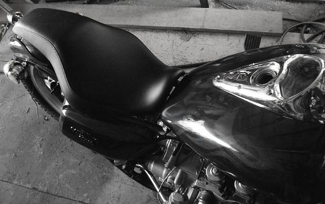 bike front right bw