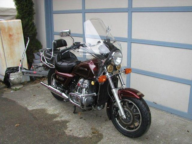 84%20Goldwing%20Standard%20019.jpg