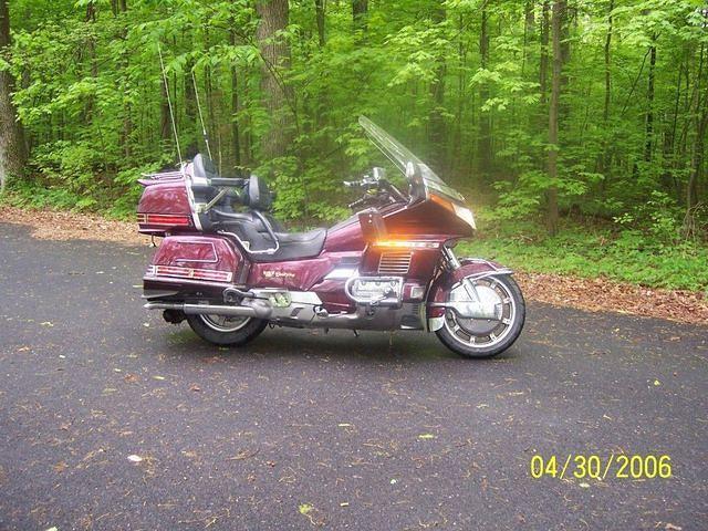 My 1990 1500 Goldwing. The daily ride!