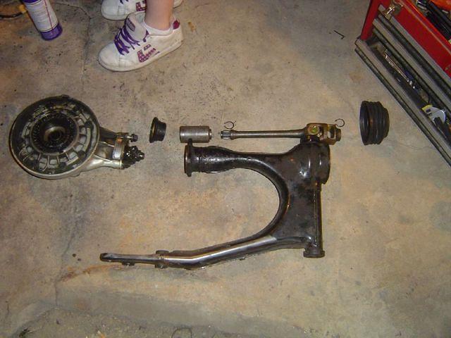 '76 swingarm disassembled