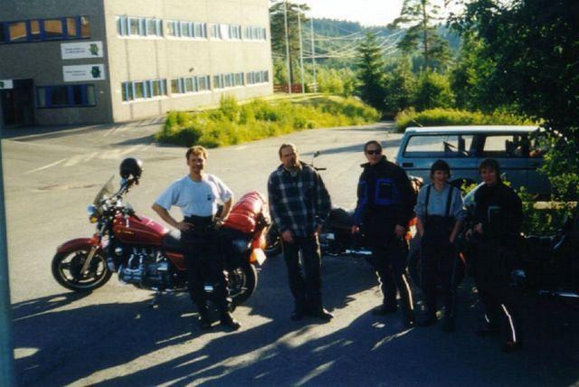 "The GL Team", before take-off, Oslo.
Try, Std_Wing, Timber, Mizzy and Christine.