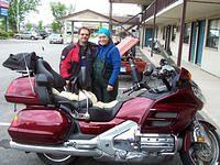 Glenn (WingingIt2) & Anne With thier 1800