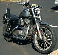 2000 HD 883