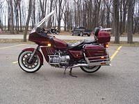 My 82 GL1100