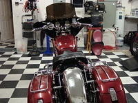 Rear sitter