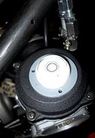 CHECKING_TO_SEE_THAT_THE_CARB_IS_AS_LEVEL_AS_POSSIBLE-SINGLE_BUBBLE